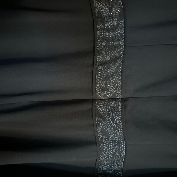 Le BOSS Blue Navy Formal Dress Size 16 Sleeveless Lined V-Neck Back Zipper - Picture 5 of 9